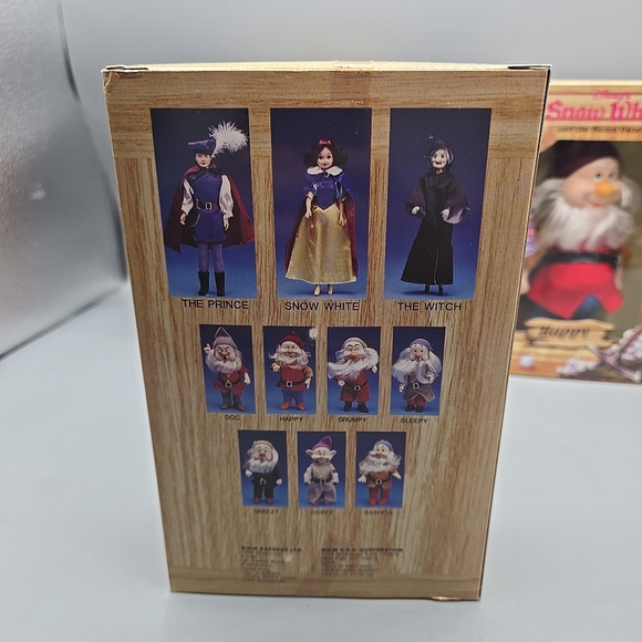 Vintage Binkin Disneys Snow White and the Seven Dwarfs Boxed Set Of 7 Dolls NIB - Picture 15 of 16